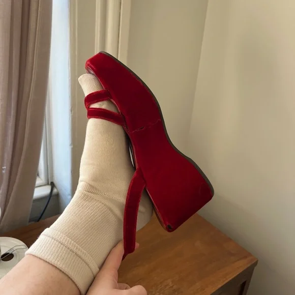 Prada SS 1997 Red Velvet Platforms - Picture 6 of 8